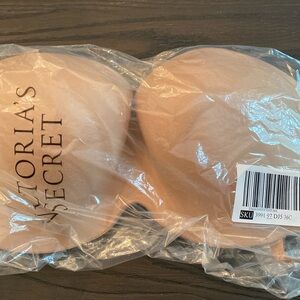 NWT 36C Body by Victoria Strapless Bra